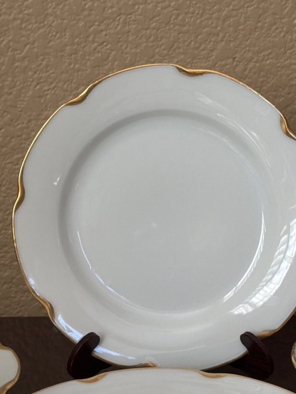 Set of 10 Vintage Austria Carlsbad Porcelain Bread Dessert Plates Gold Trim 6” - Picture 2 of 16